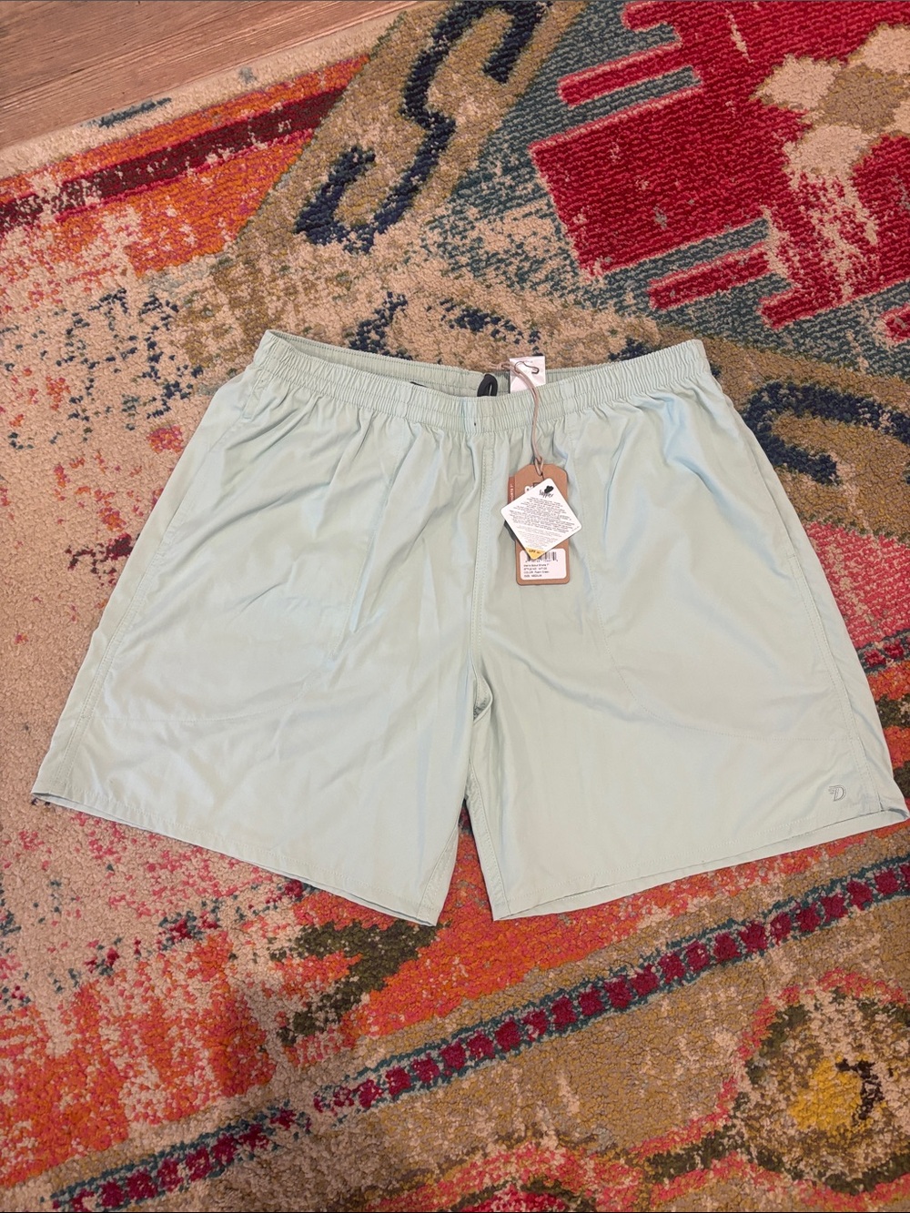 *NWT* DUCK CAMP Men's Light Foam Green Athletic Shorts 7” Inseam